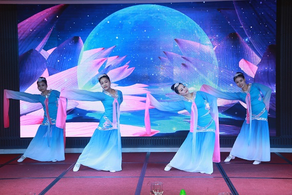 1517191885116465.jpg 3節(jié)目10舞蹈采薇.jpg